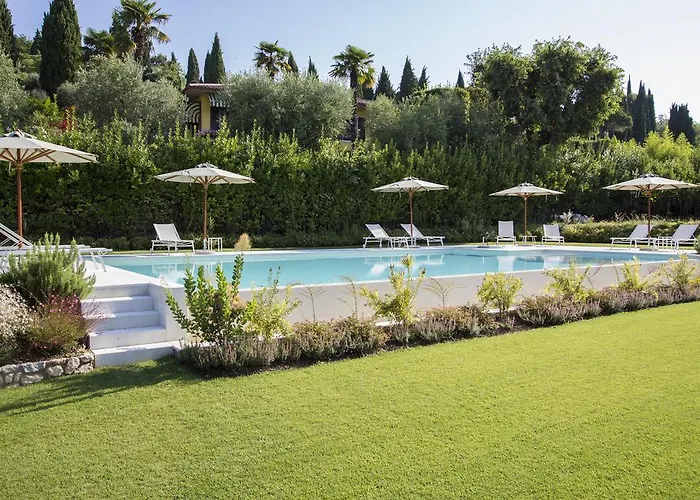 Ca Muretta Relais مزرعة للإقامة *