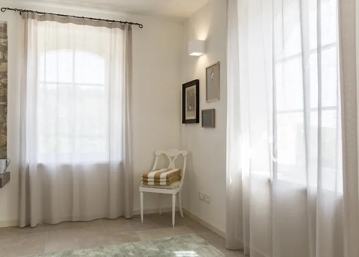 Ca Muretta Relais 팜스테이